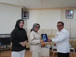 DPRD Butur Sambangi  Pelabuhan Perikanan Samudera Kendari